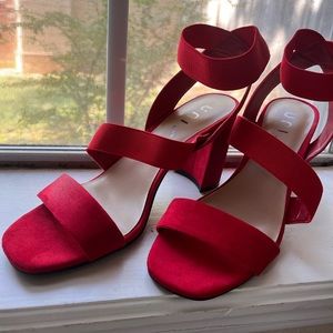 Unworn Unisa heels